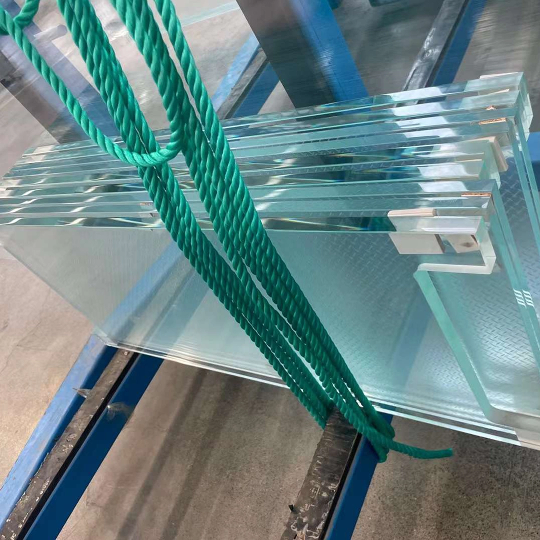 chemically strengthened glass